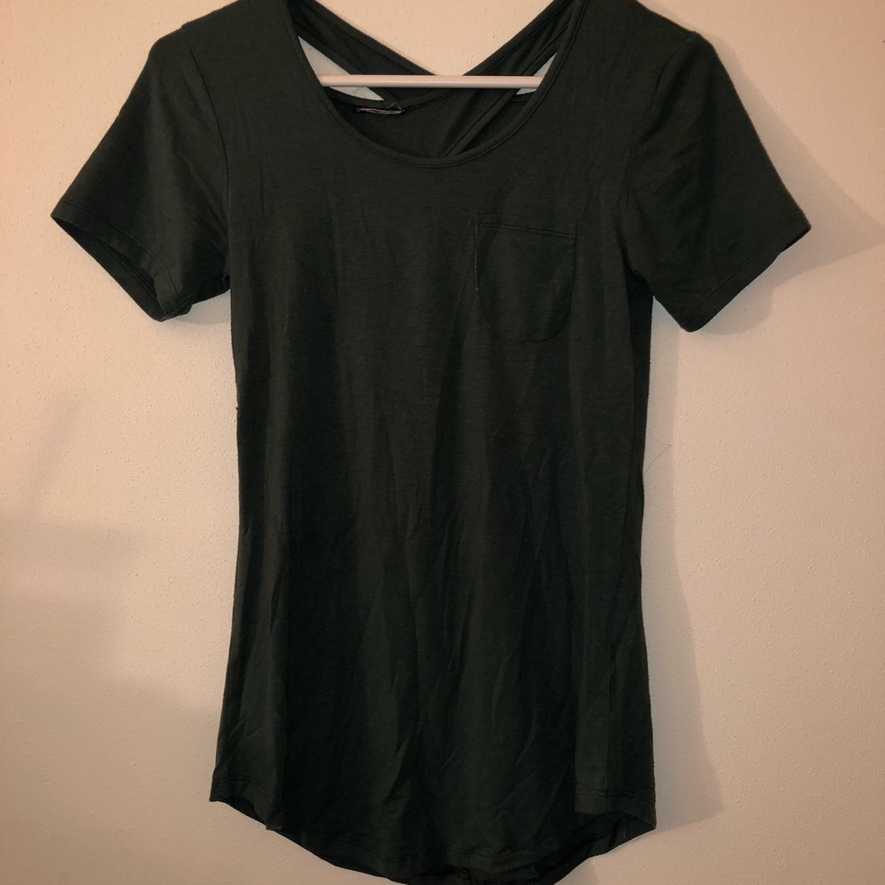 short sleeve shirt